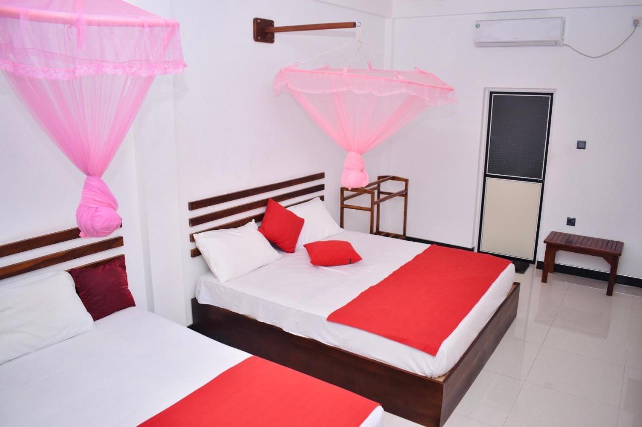 Geethani Tourist Home Polonnaruwa Exterior photo