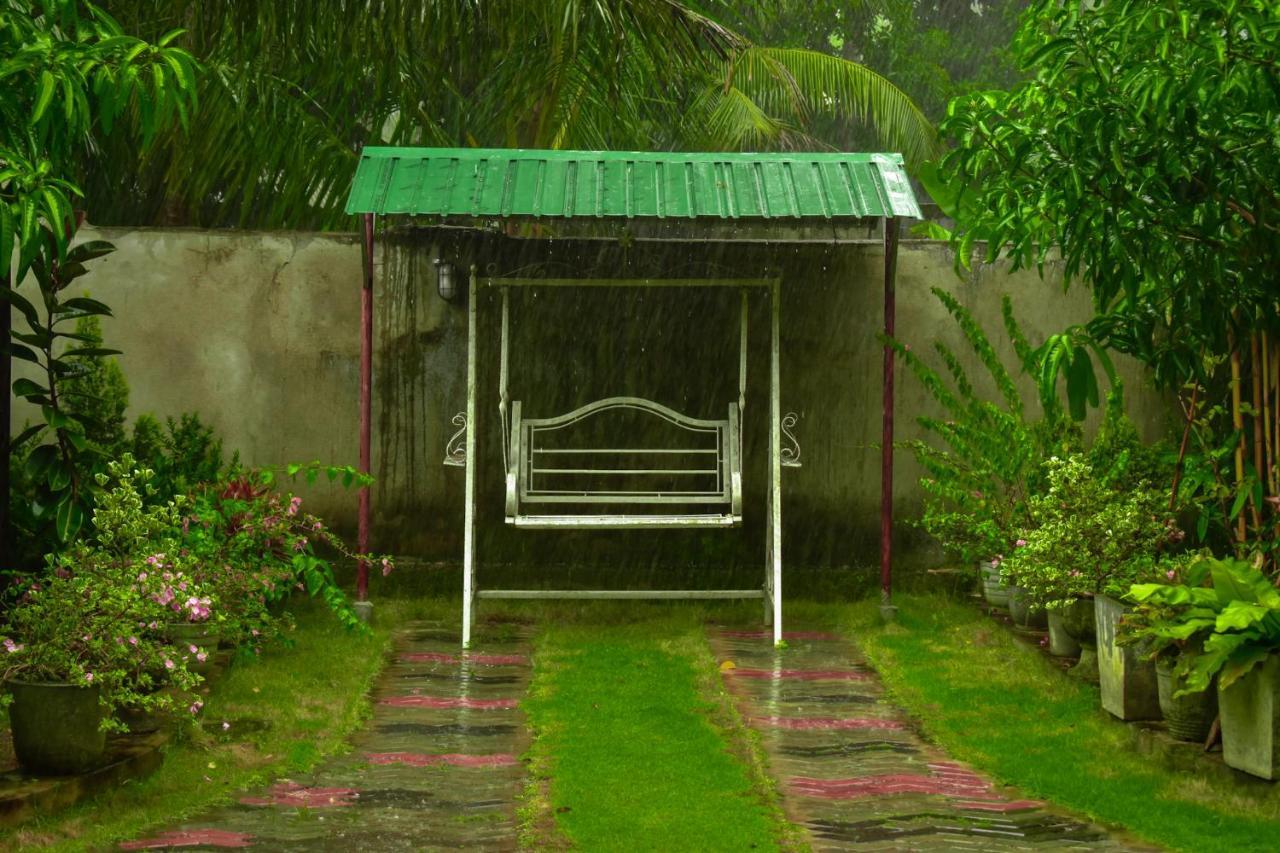 Geethani Tourist Home Polonnaruwa Exterior photo