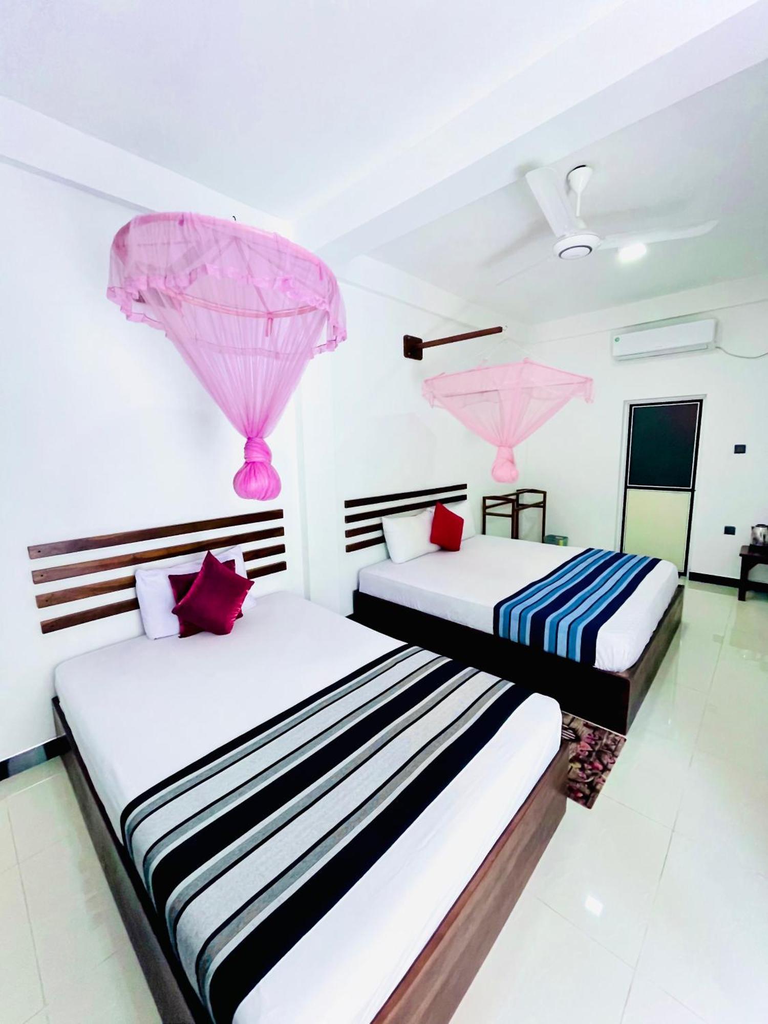 Geethani Tourist Home Polonnaruwa Exterior photo