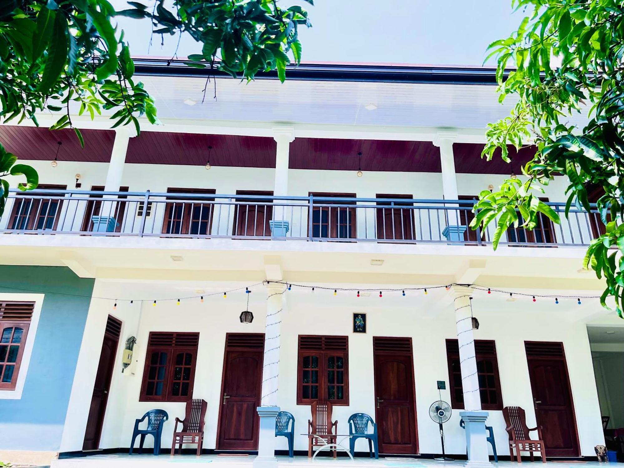 Geethani Tourist Home Polonnaruwa Exterior photo