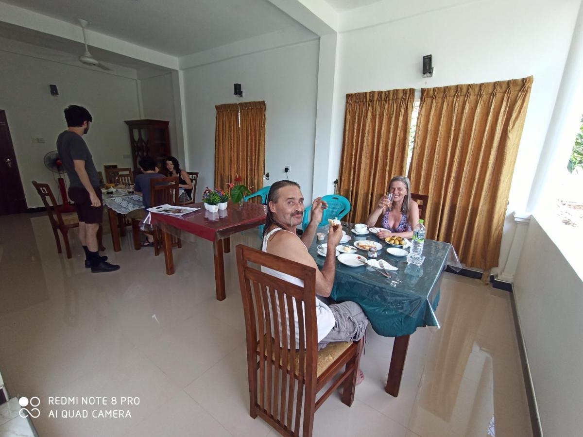 Geethani Tourist Home Polonnaruwa Exterior photo